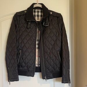 Burberry Quilted Black Jacket with Signature Check Lining